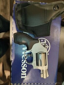 Revolver Smith&Wesson airweight .38 special +P - 1