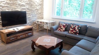 PLNE ZREKONŠTR. 2-IZB. BYT/FULLY RECONS. 2-ROOM FLAT, PETRŽ