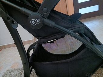 Športovy kocik Kinderkraft zeleny