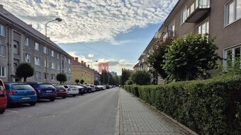 na PRENÁJOM - 2i byt 57m2 - Lánska - komplet zariadený