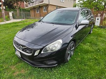 Volvo v60 D4 120kw M6 R-Design 5valec