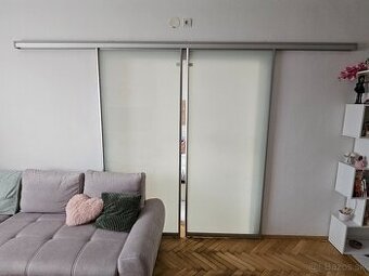 Posuvné dvere 2x90cm