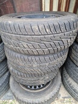 predámzimne kolesa ford 215/60r16 99H