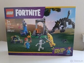 Lego Fortnite 77075 Peely & Sparkplug's Camp