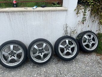 Elektrony 225/40 R18