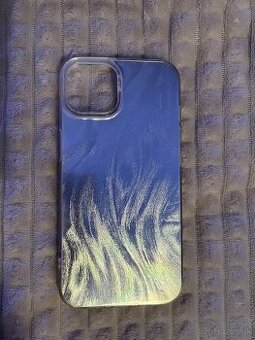 Tvrdý obal na iPhone