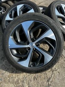 Hyundai Tucson 19" alu + pneu včetně TPMS, super stav