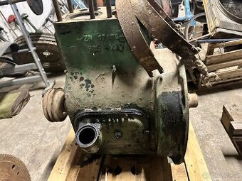 Motor Zetor 25