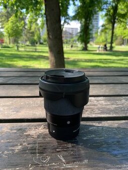 Sigma 16mm 1.4