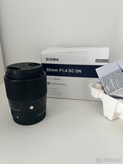 SIGMA 30 mm f/1,4 DC DN Contemporary pro Sony E