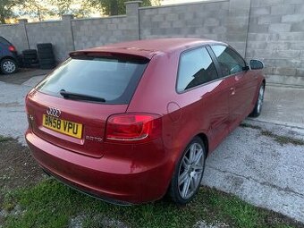 Zadný kufor zadný nárazník svetla Audi a3 8p lift