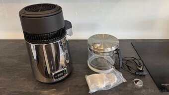 Destilátor na vodu 8ZLSJSC-3 4L 750W