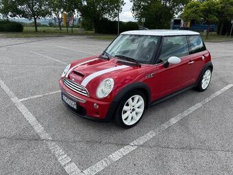 Mini Cooper S (R53) – 125 kW, 6-st. manuál