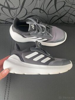 Adidas vzdusne tenisky