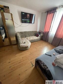 Na predaj 1-izbový byt 38m2 v meste Šaľa – Lučná ulica