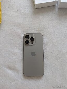Predám telefón IPHONE 16 PRO 256GB