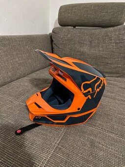 Fox v1 detská prilba