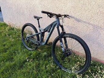 Predám celoodpružený horský bike Focus THRON 6.8 2023 29“