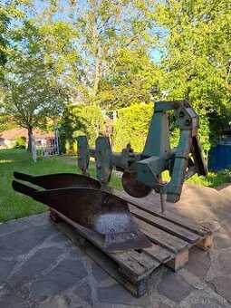 Predám pluh dvoják obracák apo 155