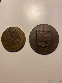 Predám 2 pamätné bronzové medaily