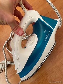 Predám starú žehličku