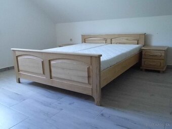 Predam dubovu postel