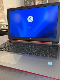 Lacný notebook vhodný aj na hry