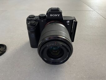 Fotoaparát Sony Alpha A7 II Objektív Sony FE 28–70 mm OSS