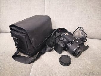 Canon EOS 4000D