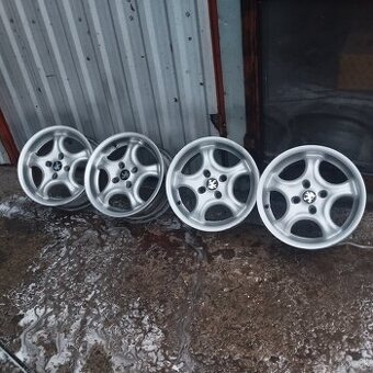 Elektróny 4x108