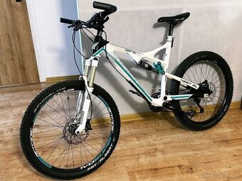 Predám karbónovy celoodpružený bicykel HaiBike