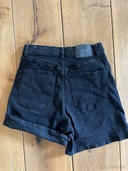 Damske džínsové šortky zn. Pull&Bear , veľkosť M/38/10