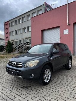 Toyota rav4 2.2 D-4d 100kw