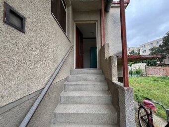 4-izbový RD s menšou investíciou - lokalita JUH