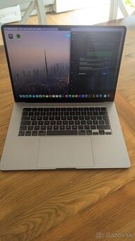 Predám MacBook 15, M3 (2024) 8GB