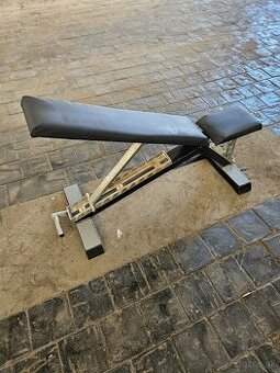 Bench lavička