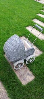 Starozitny kocik pre babiky