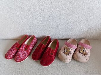 Predam Detske papuce velkosti 30 a 32.