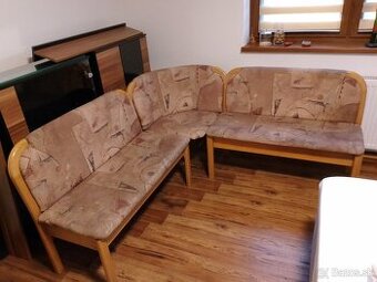 ROHOVÁ SEDACIA LAVICA