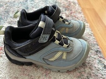 detske nepremokave turisticke topanky 28