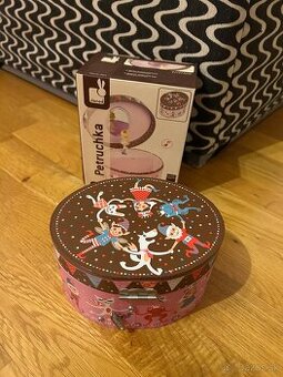 Hracia sperkovnica Janod so zrkadielkom a baletkou