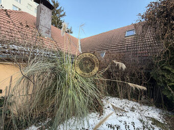 Rodinný dom/Komerčný objekt na predaj, VRAKUŇA