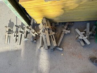 Predám samopaly na stenové debnenia cena 10€/ks