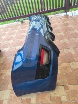 Ford Focus mk2 ST zadný narazník
