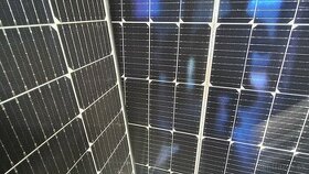 Fotovoltaický panel JA Solar JAM72S20 460 MR BF - 1