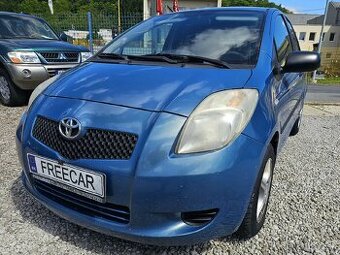 Toyota Yaris 1.0 VVT-I Base