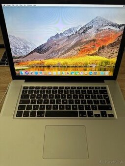 Apple Macbook Pro 15 2010 bez nabijacky, baterky, mechaniky.
