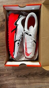 NIKE Phantom - 1