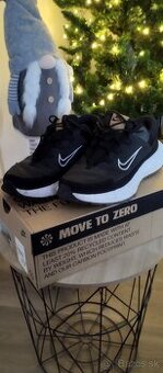 Nike tenisky
