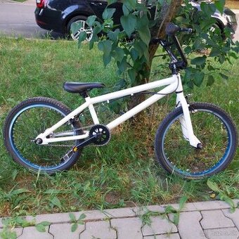 Trialový bicykel